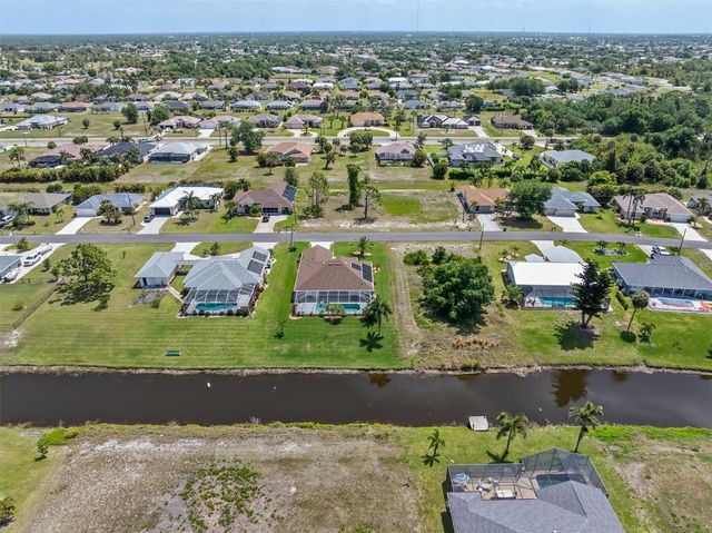 176 MARINER LANE, Rotonda West, FL 33947