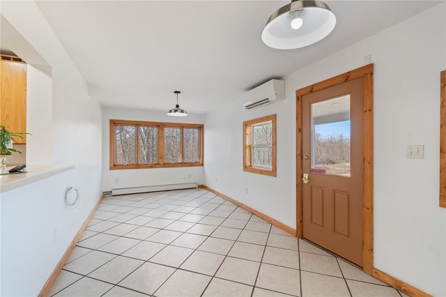 864 Gravel Road, Tyre, NY 13148