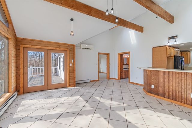 864 Gravel Road, Tyre, NY 13148