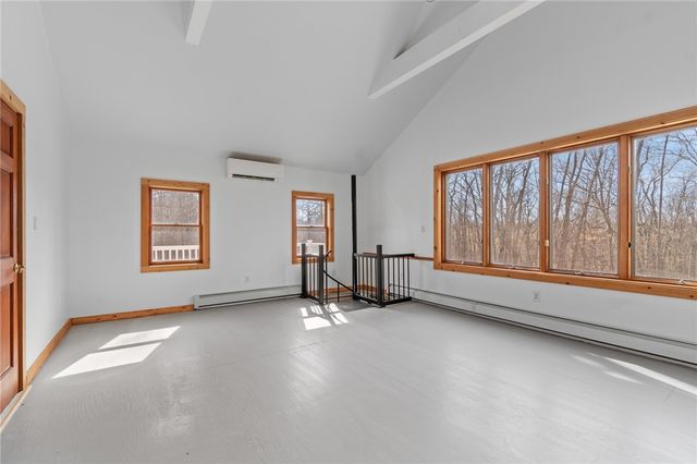 864 Gravel Road, Tyre, NY 13148