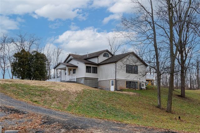 864 Gravel Road, Tyre, NY 13148