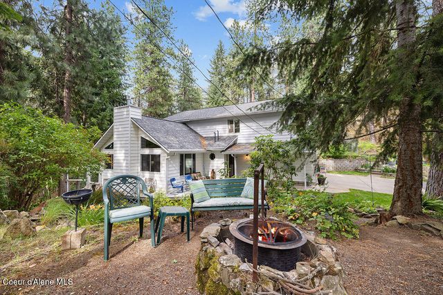 8827 W Heavenly View Ln, Coeur d'Alene, ID 83814 property photo
