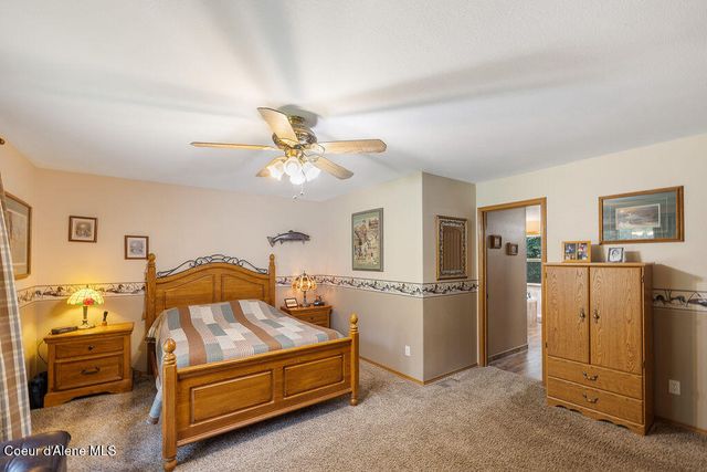 8827 W Heavenly View Ln, Coeur D'alene, ID 83814
