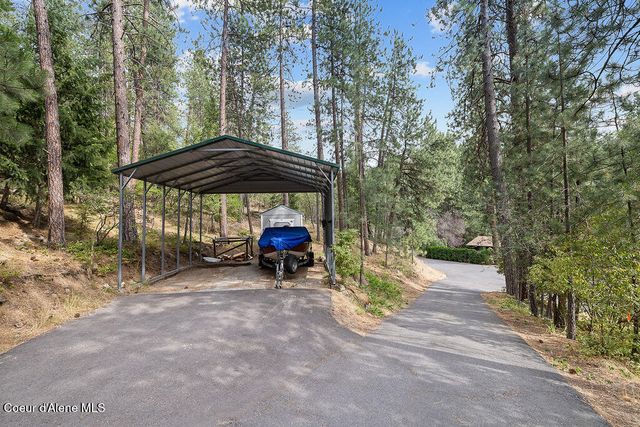8827 W Heavenly View Ln, Coeur D'alene, ID 83814
