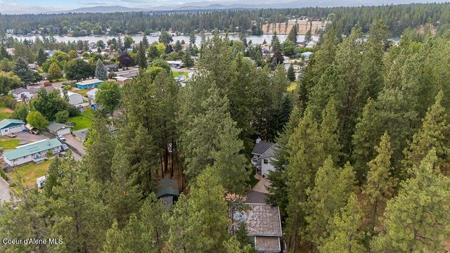 8827 W Heavenly View Ln, Coeur D'alene, ID 83814