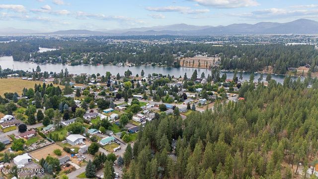 8827 W Heavenly View Ln, Coeur D'alene, ID 83814