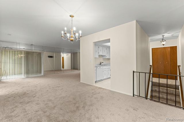 18403 University Park Drive, Livonia, MI 48152