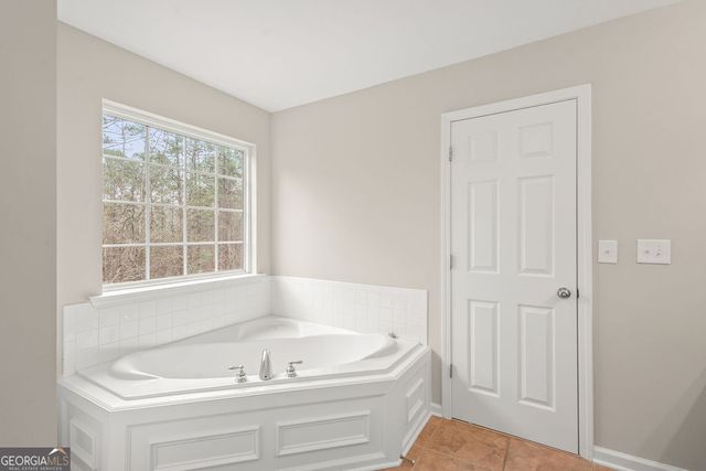 82 Bantry Park Drive, Newnan, GA 30263