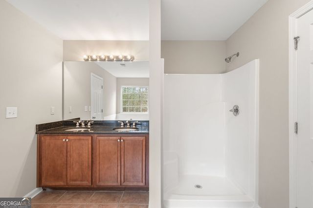 82 Bantry Park Drive, Newnan, GA 30263