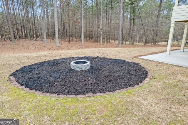 82 Bantry Park Drive, Newnan, GA 30263