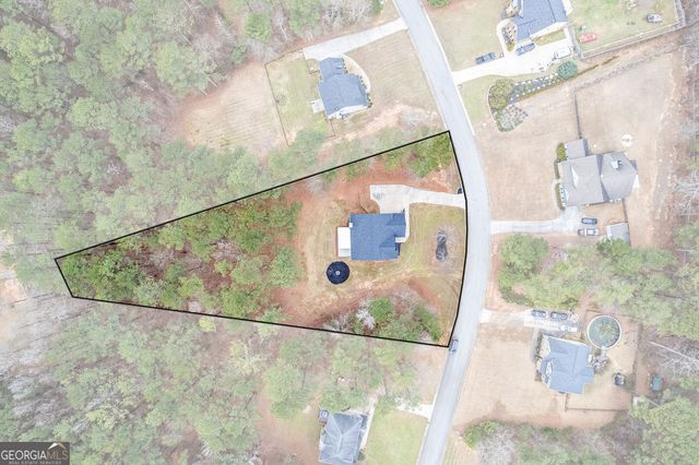 82 Bantry Park Drive, Newnan, GA 30263