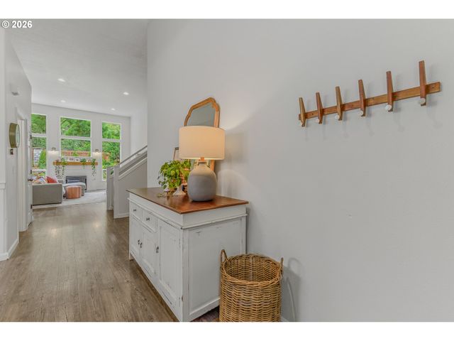 5955 Sw SEQUOIA Dr, Tualatin, OR 97062