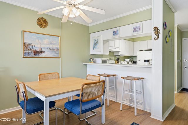 1904 E Fort Macon Road 252, Atlantic Beach, NC 28512