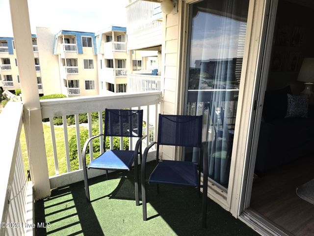 1904 E Fort Macon Road 252, Atlantic Beach, NC 28512