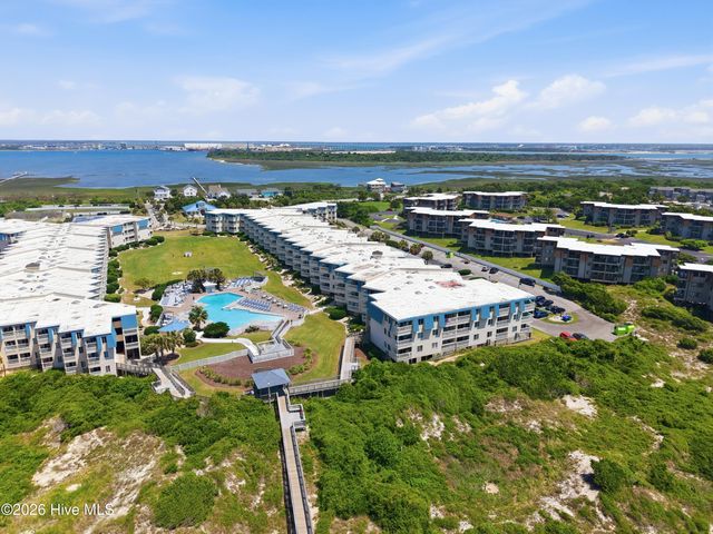 1904 E Fort Macon Road 252, Atlantic Beach, NC 28512