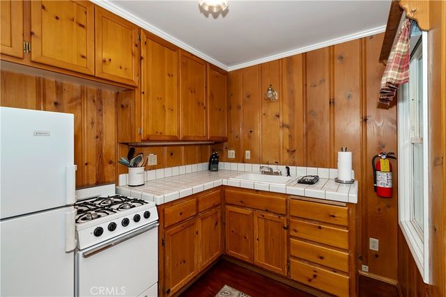 41496 Oak, Big Bear Lake, CA 92315
