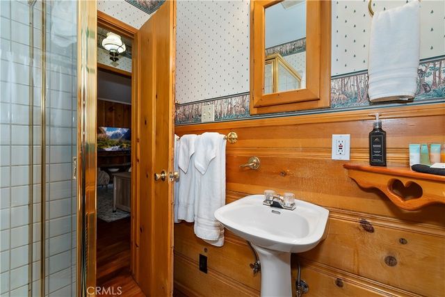 41496 Oak, Big Bear Lake, CA 92315