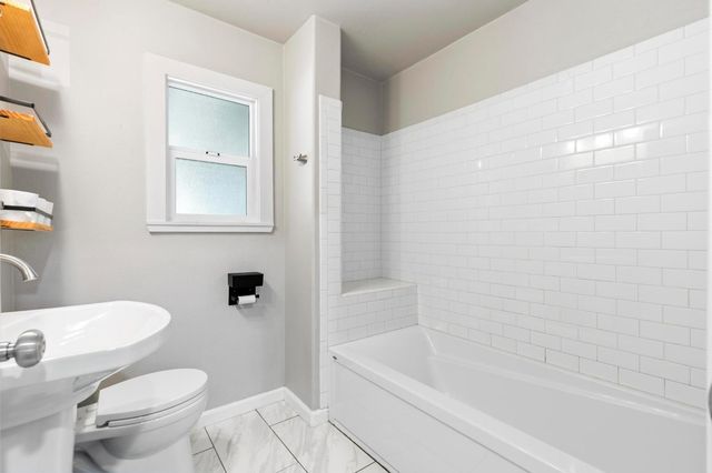 95 Orchard St, Yuba City, CA 95991