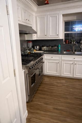 431 Hana Drive, Tiki Island, TX 77554