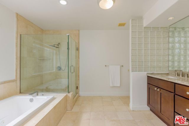 12118 Viewcrest Road, Studio City (los Angeles), CA 91604