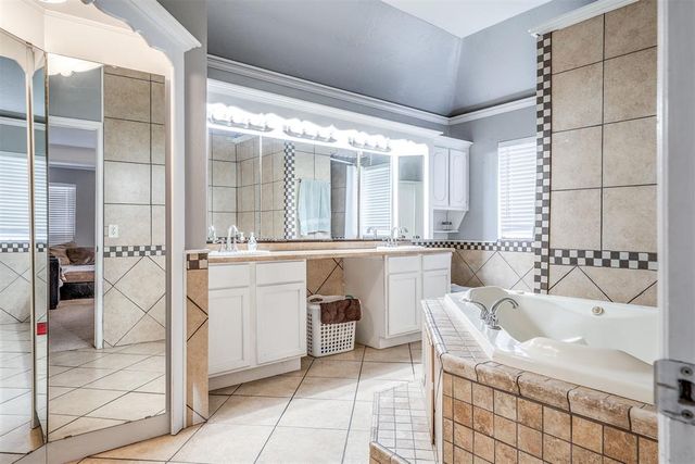 8316 NW 106th Street, Oklahoma City, OK 73162