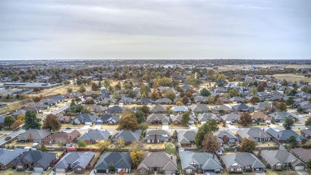 8316 NW 106th Street, Oklahoma City, OK 73162