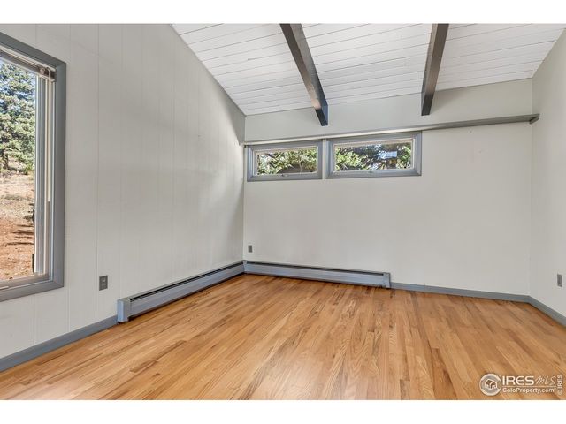 5566 Sugarloaf Rd, Boulder, CO 80302