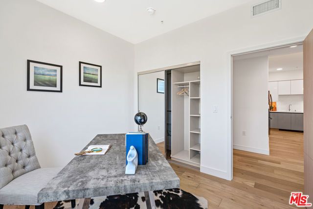 820 S Wilton Place 306, Los Angeles, CA 90005