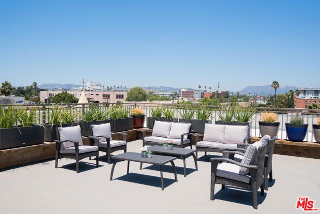 820 S Wilton Place 306, Los Angeles, CA 90005