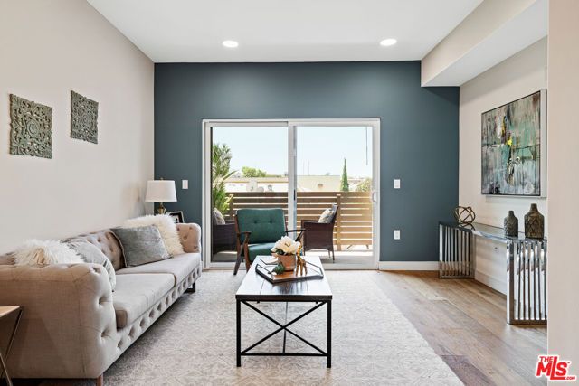 820 S Wilton Place 306, Los Angeles, CA 90005