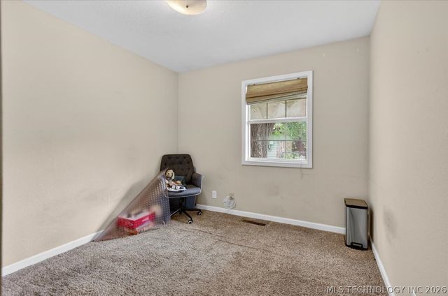 221 Spring Road, Bartlesville, OK 74003