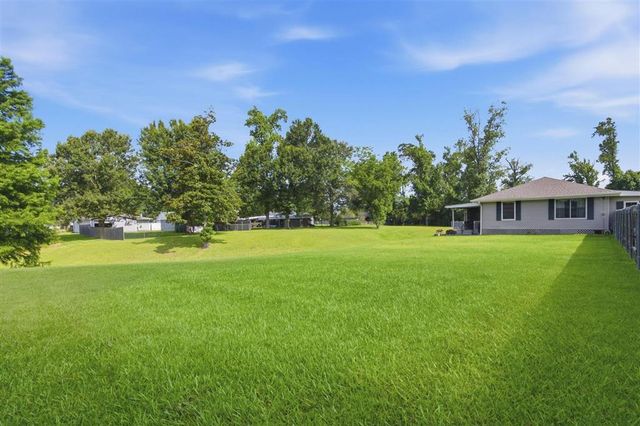 155 Wall Lane, Lake Charles, LA 70611