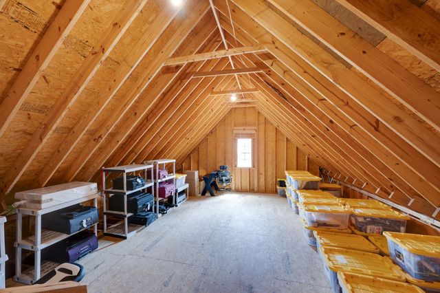 8050 Fenwick Ln, Spring Hill, TN 37174