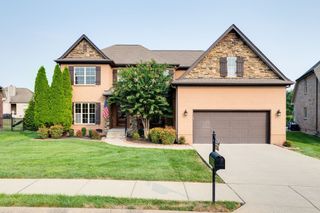 8050 Fenwick Ln, Spring Hill, TN 37174
