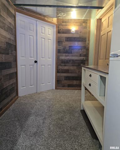 1501 GINGOTEAGUE Way, Pekin, IL 61554