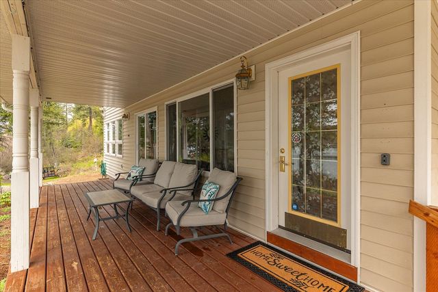 42502 N Sylvan Rd, Elk, WA 99009