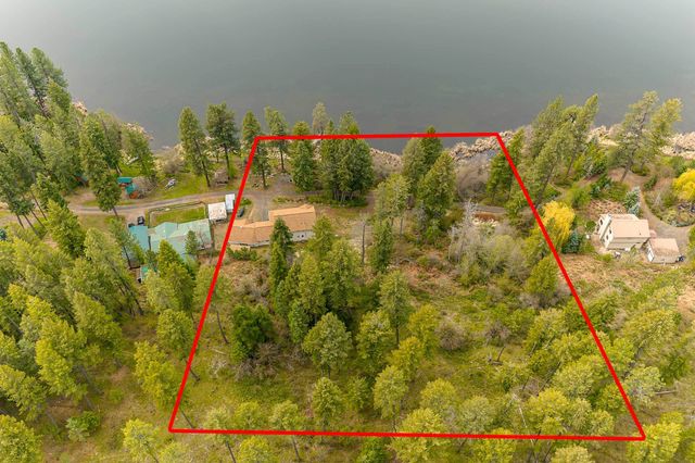 42502 N Sylvan Rd, Elk, WA 99009
