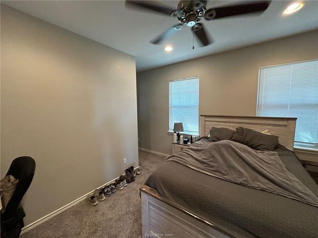 119 Fairway Drive, Bryan, TX 77801