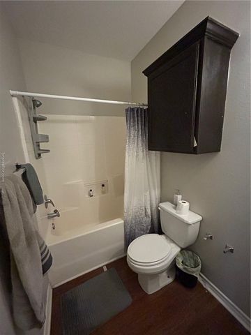 119 Fairway Drive, Bryan, TX 77801