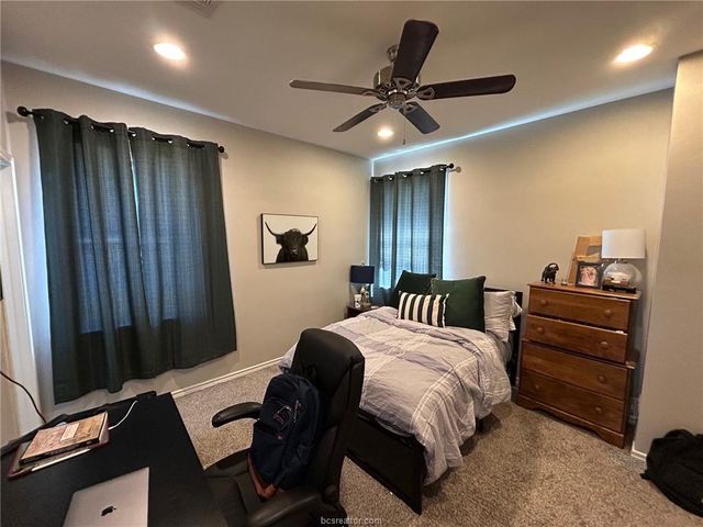 119 Fairway Drive, Bryan, TX 77801