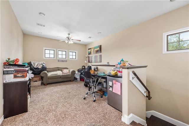 119 Fairway Drive, Bryan, TX 77801