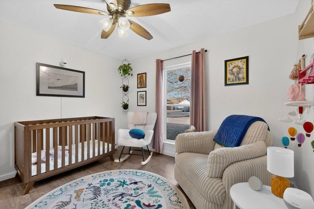 5207 Sooner Trail NW, Albuquerque, NM 87120