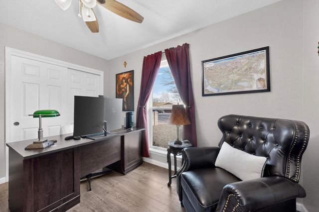 5207 Sooner Trail NW, Albuquerque, NM 87120