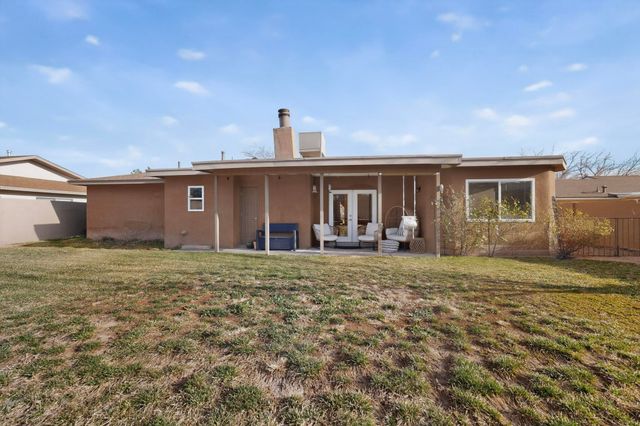 5207 Sooner Trail NW, Albuquerque, NM 87120