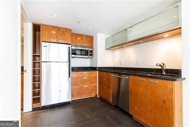 199 14th Street NE APT 412, Atlanta, GA 30309