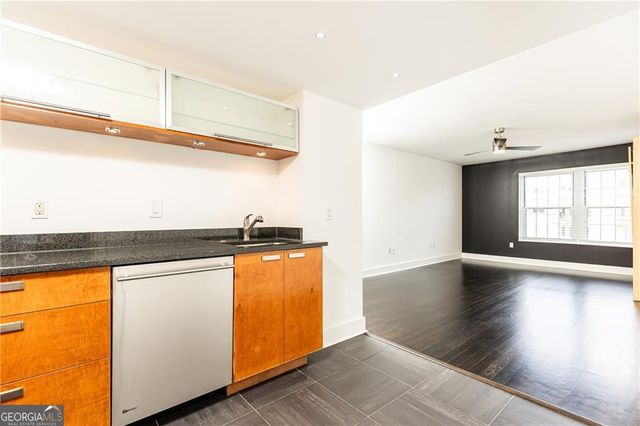 199 14th Street NE APT 412, Atlanta, GA 30309