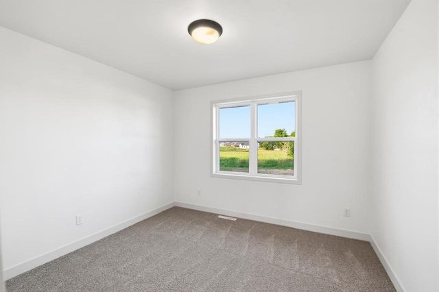 575 EMERALD ISLE COURT, Wrightstown, WI 54180