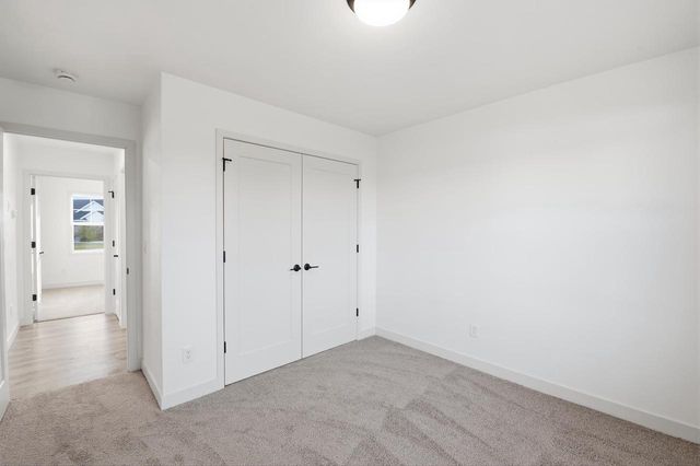 575 EMERALD ISLE COURT, Wrightstown, WI 54180