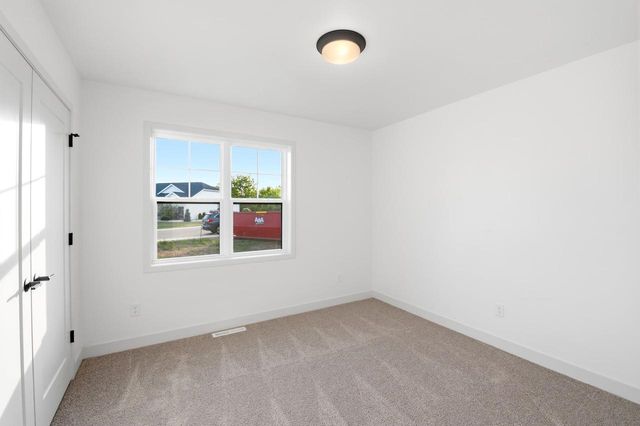 575 EMERALD ISLE COURT, Wrightstown, WI 54180