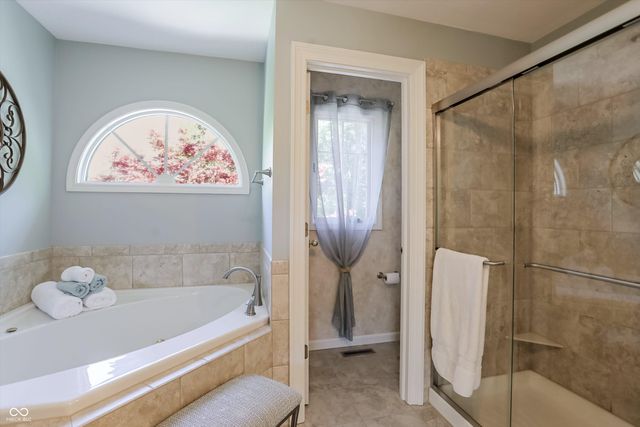 762 Arrowwood Drive, Carmel, IN 46033